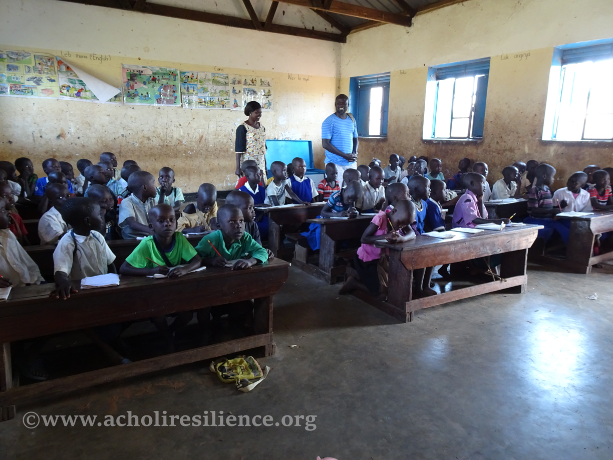 A lesson underway with borrowed books.